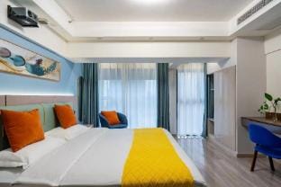 Himalaya Cinema Apartment (Changzhou Dinosaur Park) Hotel in Suzhou