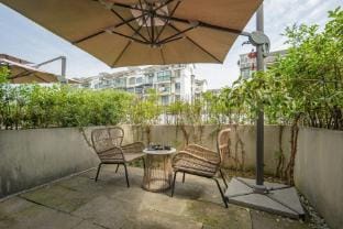 Floral Hotel·Shaoxing LAN language simple house Hotel(Lu Xun’s hometown store) Hotel in Hangzhou