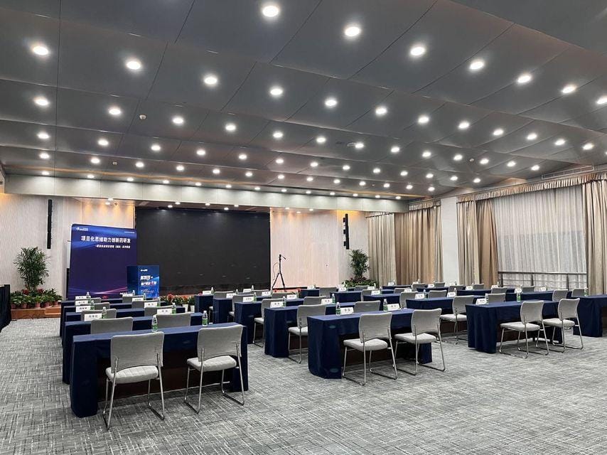 Moon Lake Bay Hotel Hotel in Nanjing