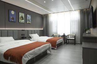 Sanqingshan Pusushan Juzhusu Hotel in Zhejiang