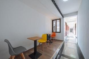 Floral Hotel ·Xunxi Garden Hotel(Nanxun Ancient Town Branch) Hotel in Suzhou