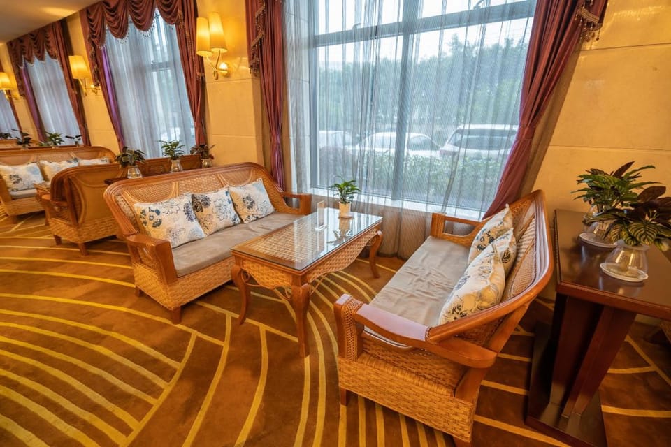 Chengdu Civil Aviation Dragon Hotel Hotel in Chengdu