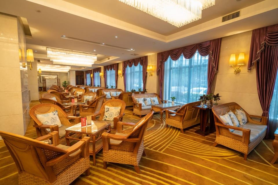 Chengdu Civil Aviation Dragon Hotel Hotel in Chengdu