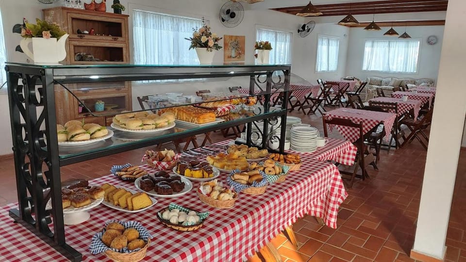 Pousada Villa Virginia Guaruja Inn in State of São Paulo