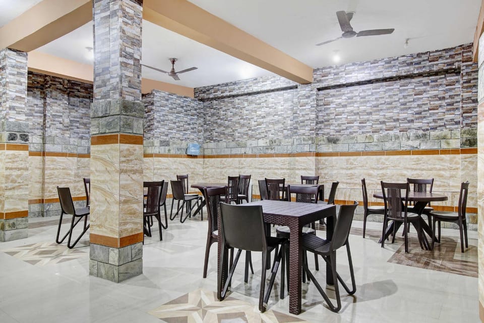 Townhouse Rajbagh Hotel in India