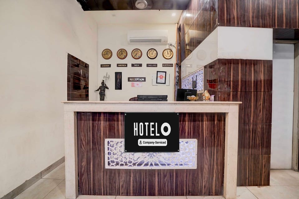 Townhouse Sindhi Camp Bus Stand Hotel in Jaipur