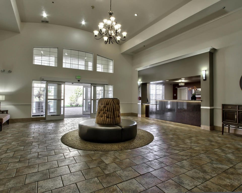 Best Western Salinas Valley Inn & Suites Hotel in Salinas