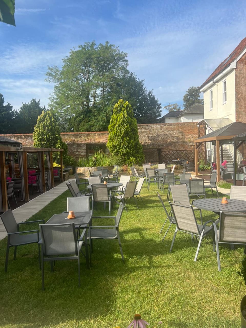 Kings Hotel Hotel in Forest Heath District