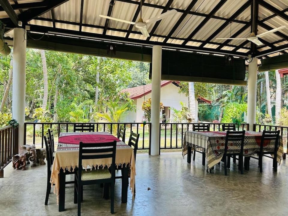 Traum Villa Resort in Western Province