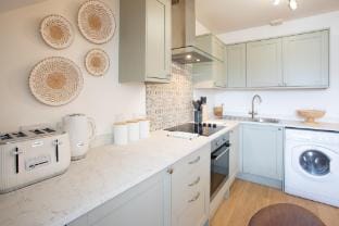 11 Crucible House | 2-Bed Apartment Hotel in Stratford-upon-Avon