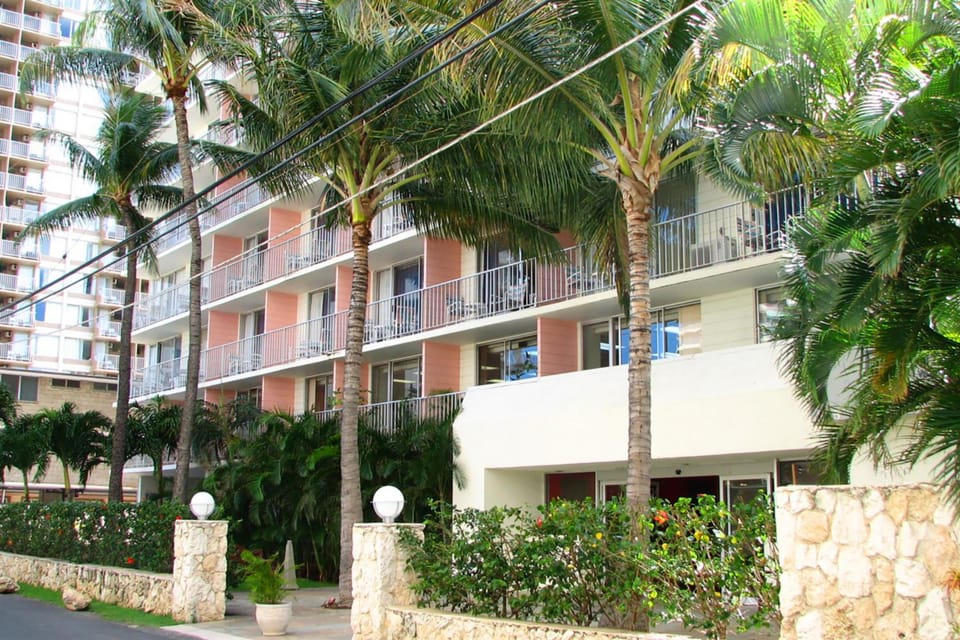 Ewa Hotel Waikiki Hotel in Honolulu