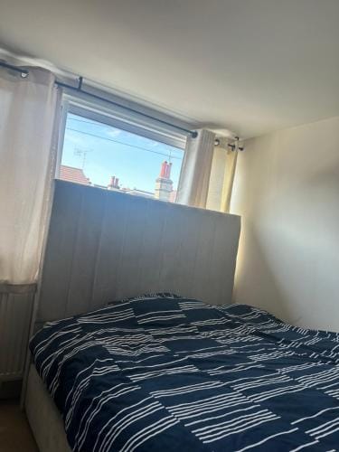 Guest room in shared house - Watford Hotel in Watford