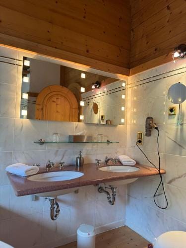 Romantikhotel Alte Wiesen Hotel in Hesse