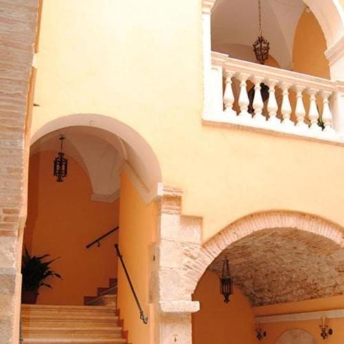 Palazzo Cappa-Affitti Brevi Italia Hotel in L'Aquila