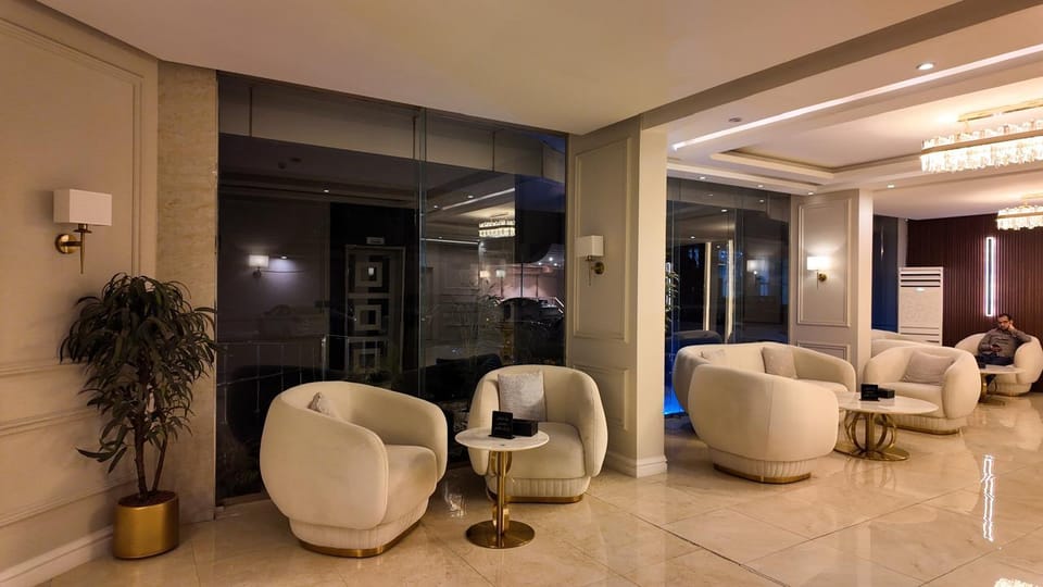 Elaf Dammam Serviced Apartments - إيلاف الدمام للشقق المخدومة  Hotel in Eastern Province Saudi Arabia