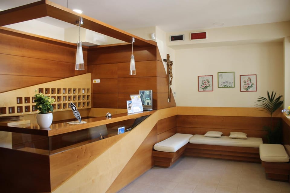 Villa Santa Emerenziana Hotel in Rome