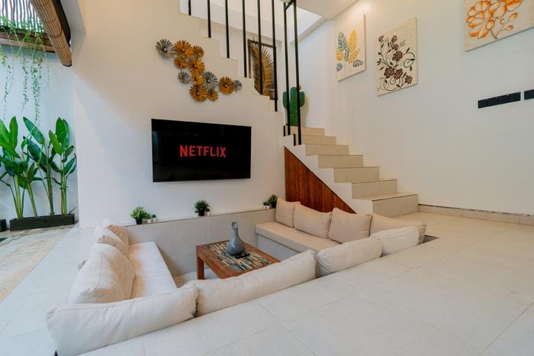 Danbi Villa By Bali Cabin Hotel in North Kuta