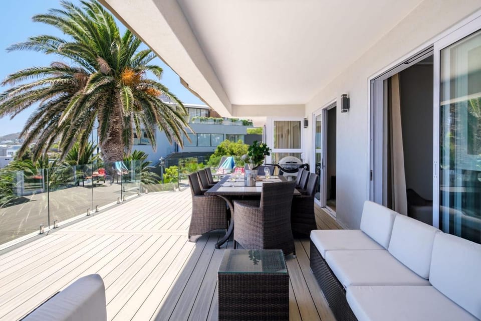 Houghton Steps Hotel in Camps Bay