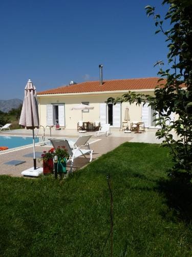 Maison Kronio Lassithi Plateau Hotel in Lasithi