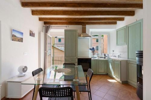 Affittacamere Elicriso Hotel in Liguria