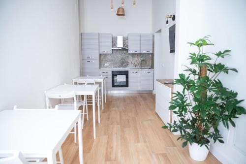 Rilievo in Venezia Hotel in Livorno