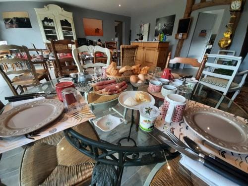 Le lit de la Saane Hotel in Normandy