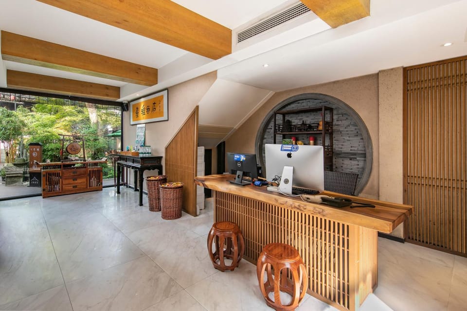 Hoya Hotel Hangzhou West Lake Lingyin Temple Branch Hotel in Hangzhou