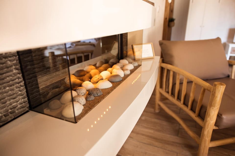 Abri Cosy - Suite Romantique en Camargue Hotel in Arles