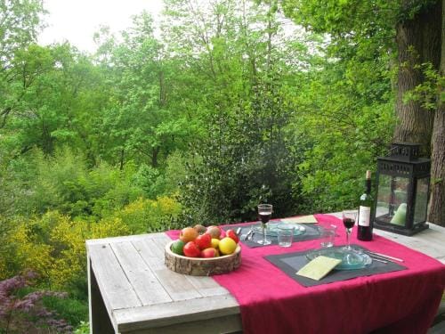 Maison des Bois Hotel in Île-de-France