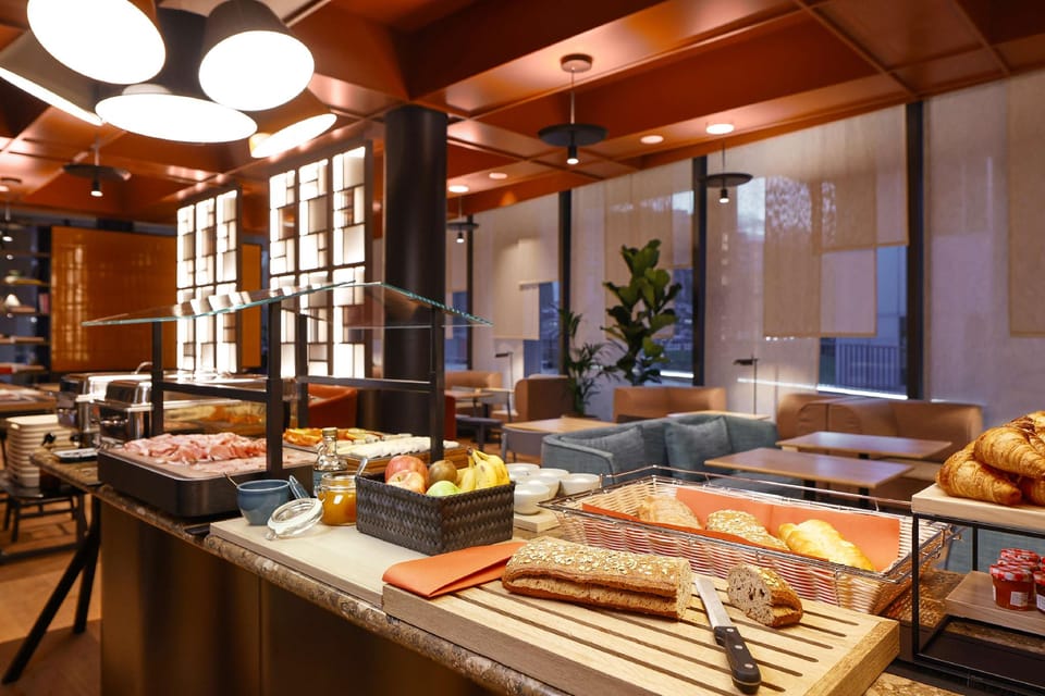 Adina Apartment Hotel Geneva Hotel in Canton of Geneva