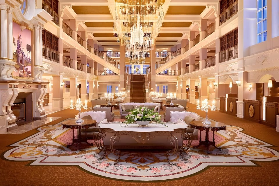 Disneyland® Hotel Hotel in Chessy