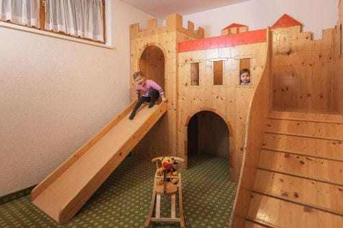 Apart Pension Moos Hotel in Serfaus