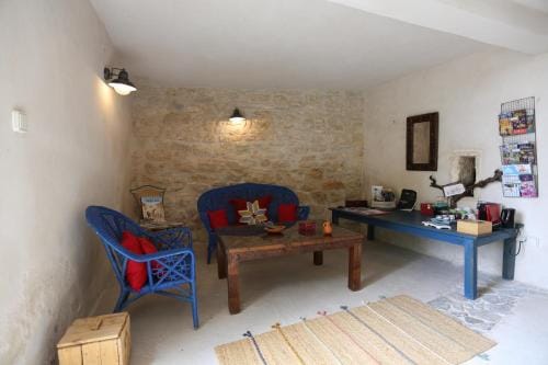Une Nuit au Village - chambre d'hotes de charme Hotel in Provence-Alpes-Côte d'Azur