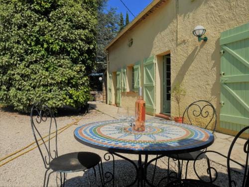 Le Mas des Oliviers Hotel in Salernes