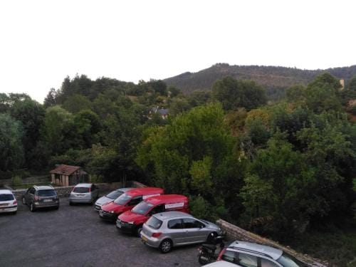 Hotel Lou Cantou Hotel in Auvergne-Rhône-Alpes