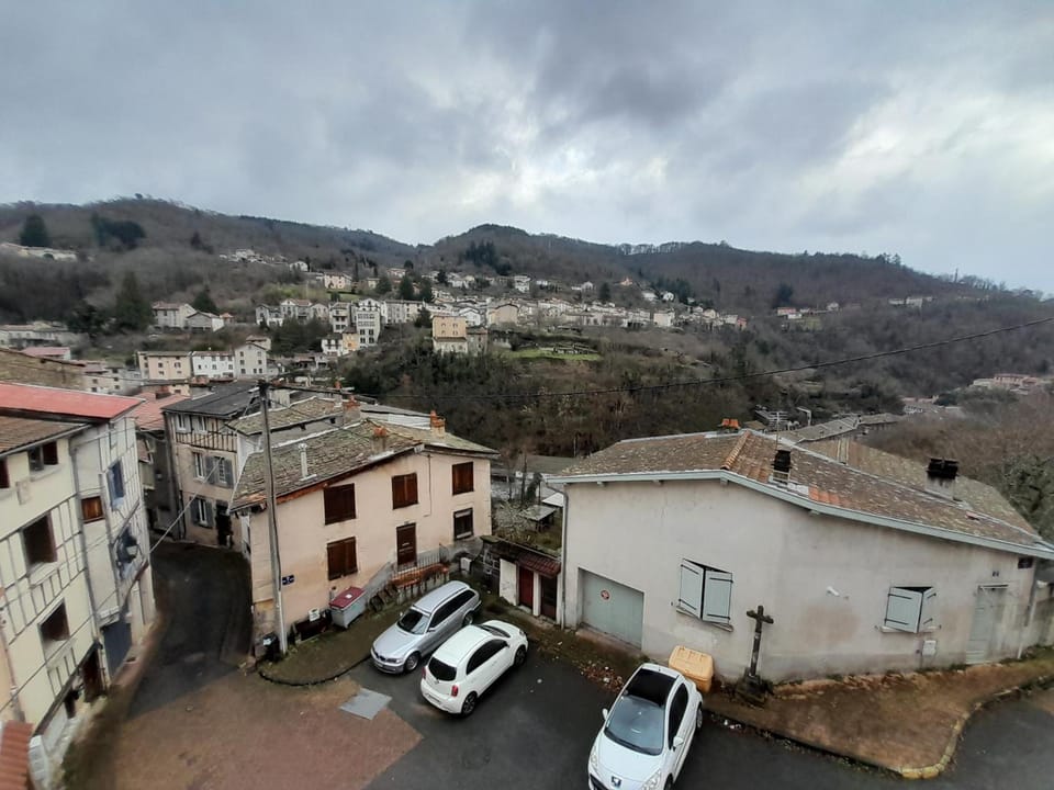 La Chaloupe 4 Hotel in Thiers