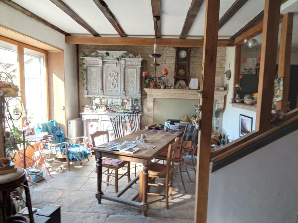 La Grille Fleurie, chambres d'hote chez l'habitant Hotel in Bourgogne-Franche-Comté