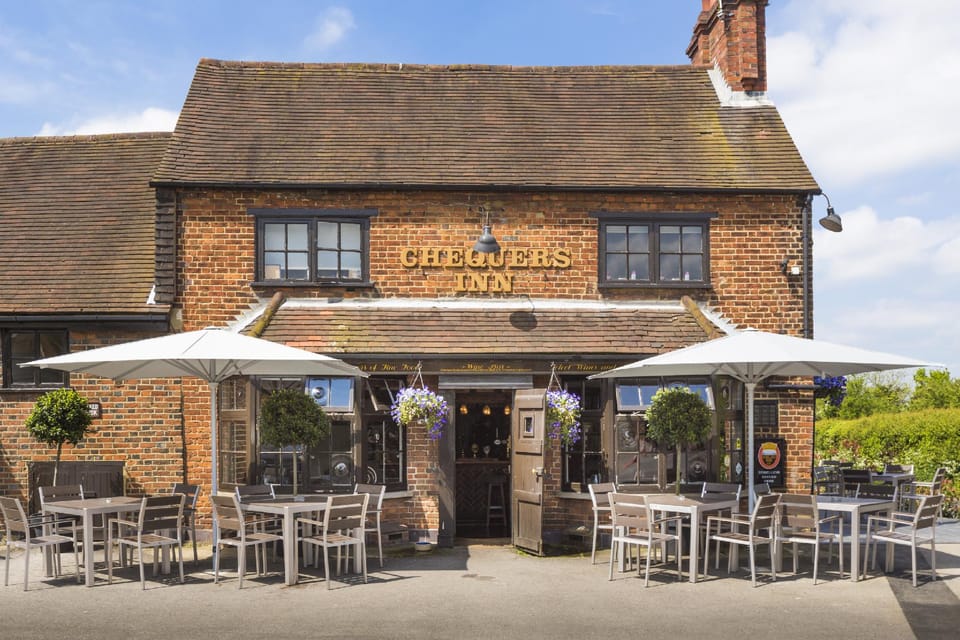 The Chequers Inn Hotel in Taplow