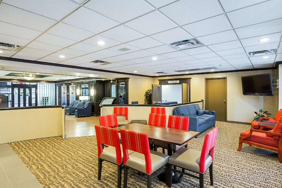 Comfort Inn Cleveland Downtown Hotel in Cleveland Heights