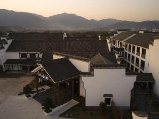 Ninghai Qiantongguzhen Immersing Hotel Hotel in Zhejiang