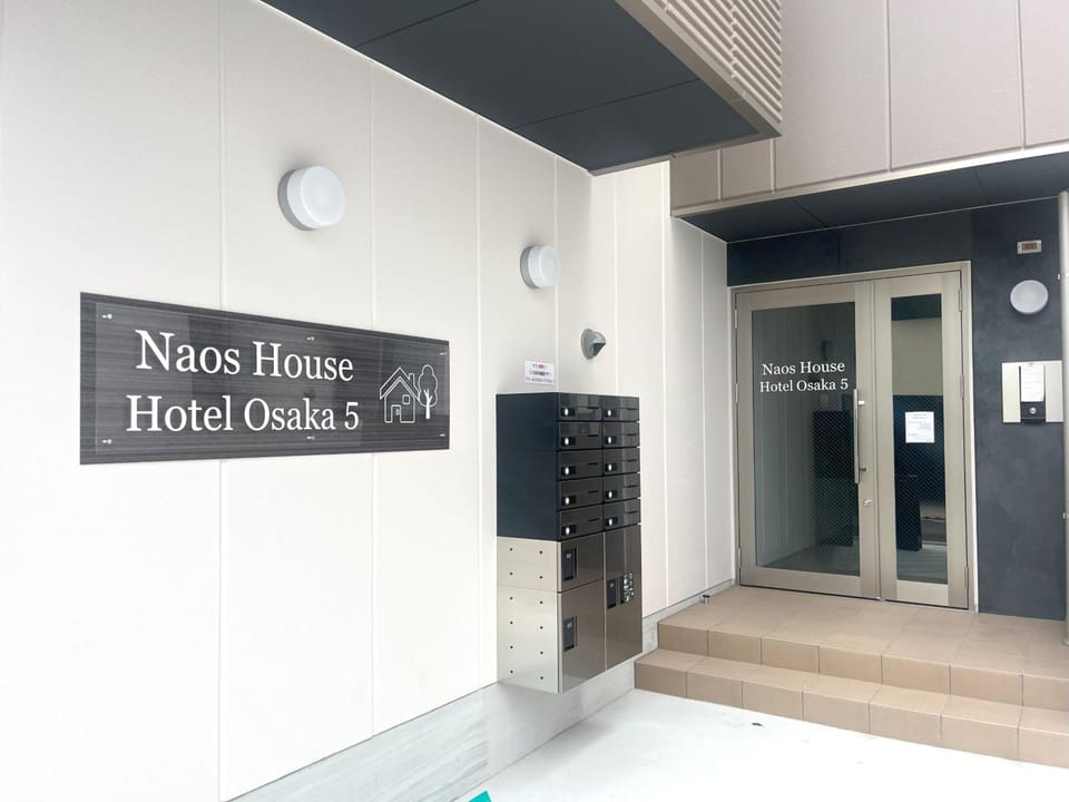 Naos House Hotel Osaka 5 Apartment hotel in Osaka