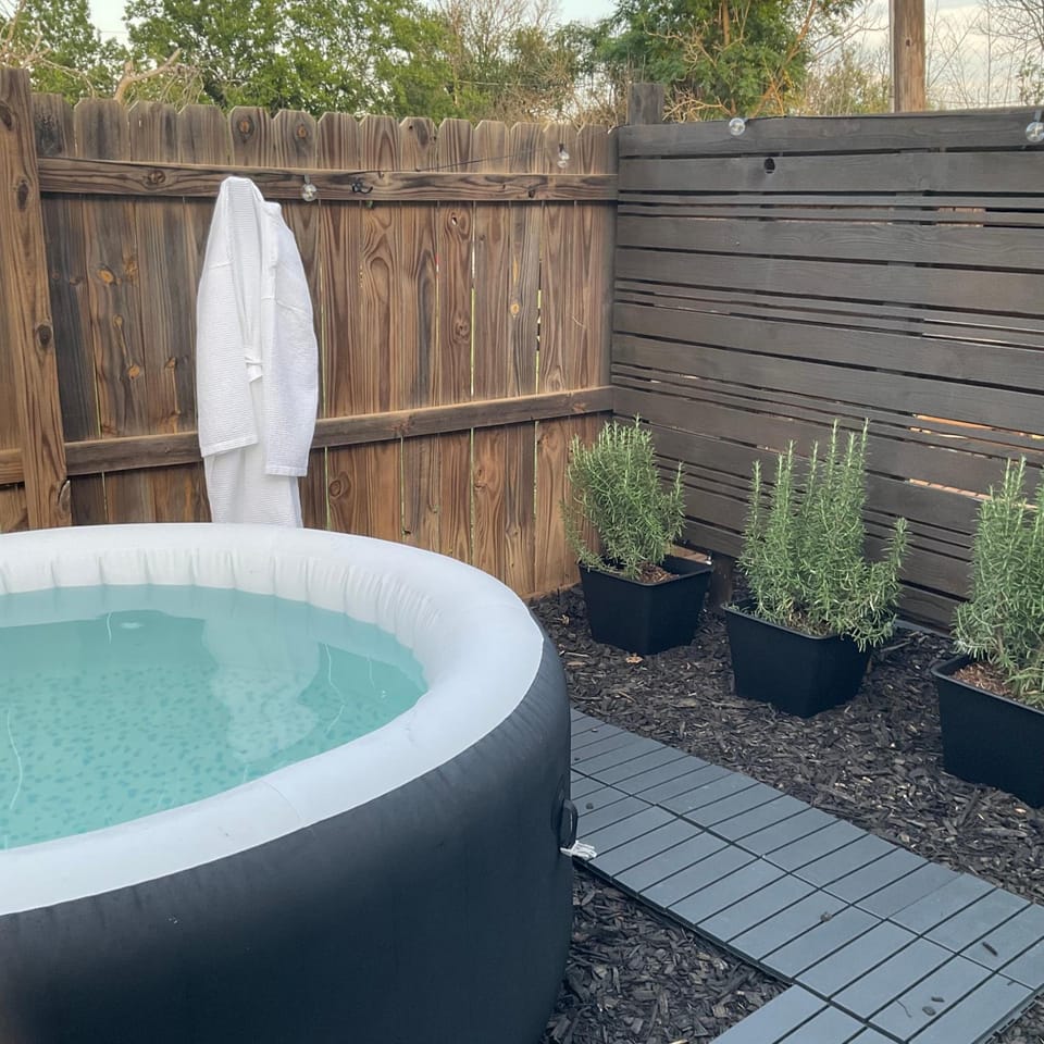 Wanderers Retreat House Hotel in Comfort
