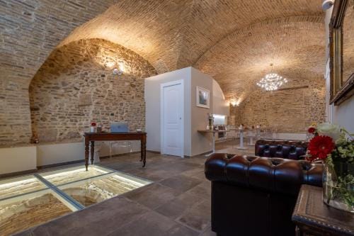Palazzo Anelli - Rooms & Relax Hotel in Vasto