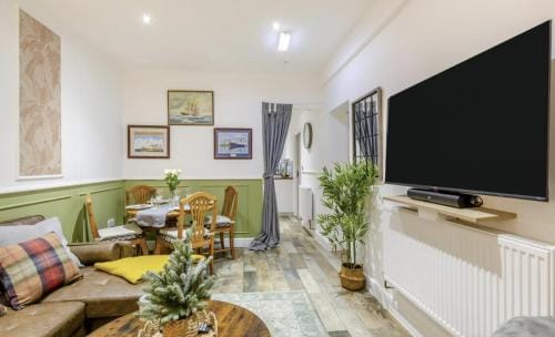 2 Bedroom Family Apartment Hotel in Bridlington
