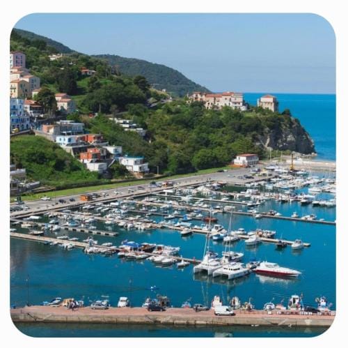 officina23 HOME GALLERY art & wellness SUITE Hotel in Agropoli
