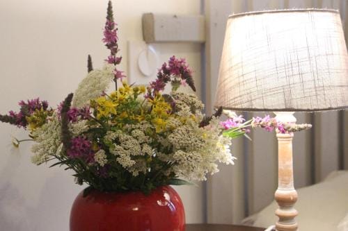 Chambres Aux Bonnes Herbes Hotel in Brittany