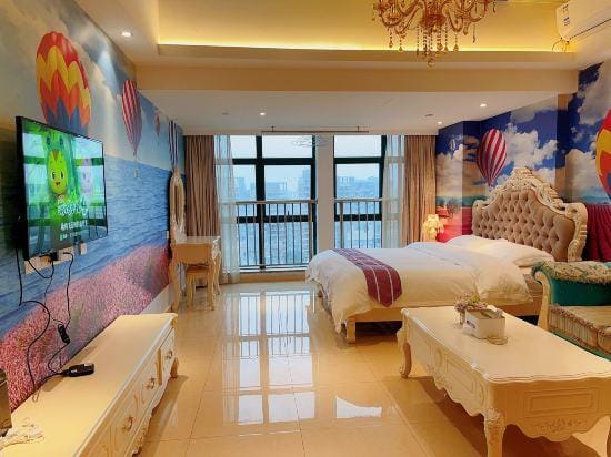 Dongguan Balloon Theme Apartment (Longwan Outlets) Hotel in Guangzhou