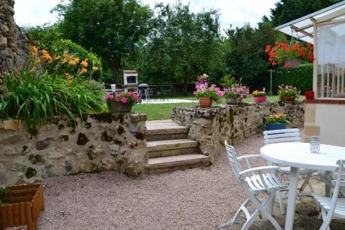 La Maison aux Hortensias Hotel in Bourgogne-Franche-Comté