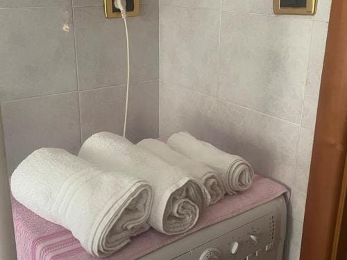 B&B LA Sara INDIRIZZO VIA SERAFINO CALINDRI N 1 Hotel in Bologna