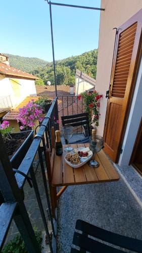 Holiday Room Gelsomino Hotel in Canton of Ticino